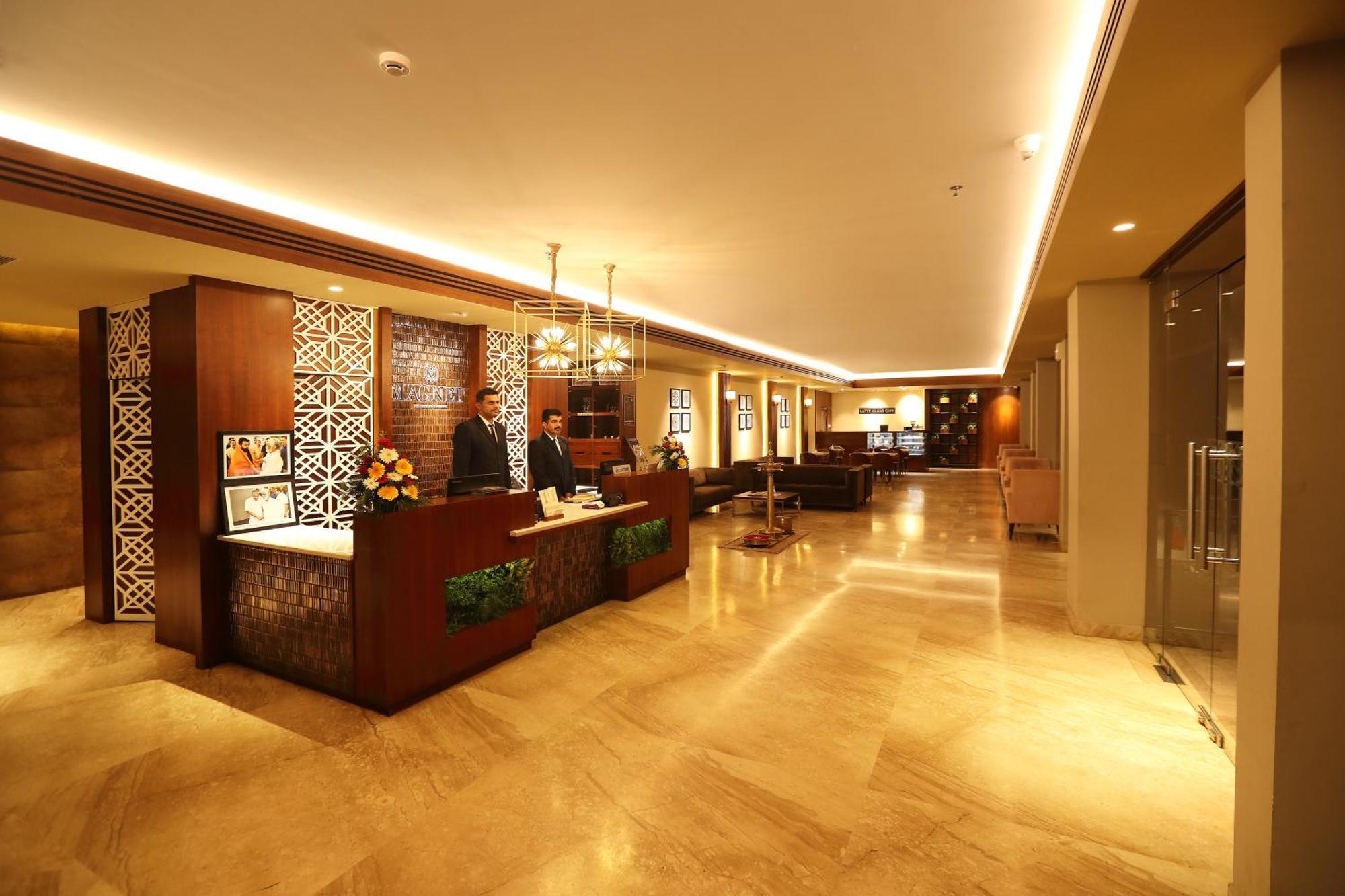 Magnet Hotel Kannur ภายนอก รูปภาพ