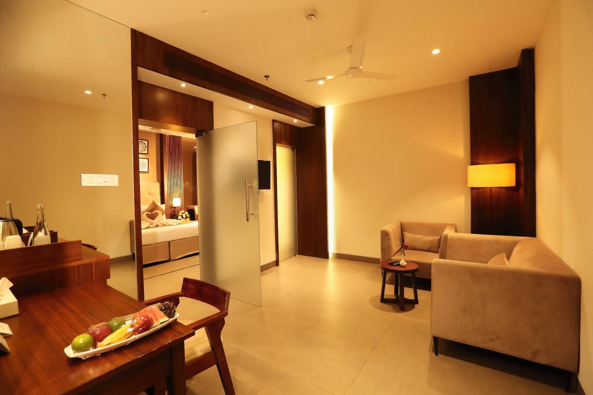 Magnet Hotel Kannur ภายนอก รูปภาพ