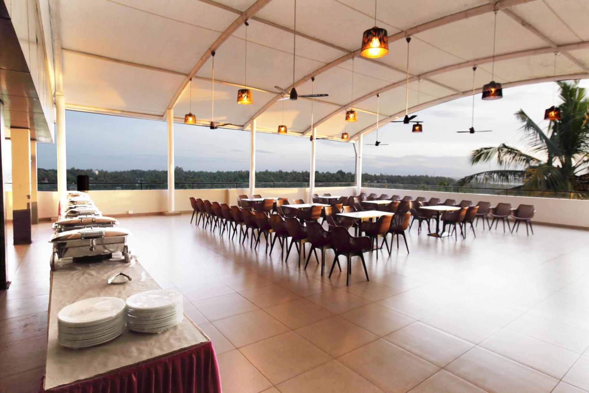 Magnet Hotel Kannur ภายนอก รูปภาพ
